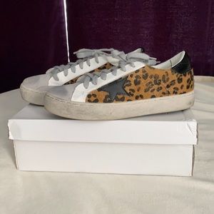 Golden goose dupes 39 (fits a 7 or 7.5)